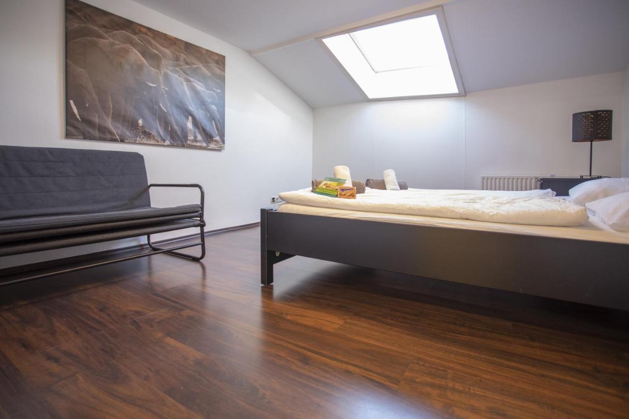 Cozy Old Town Apartment Hall in Tirol Bagian luar foto